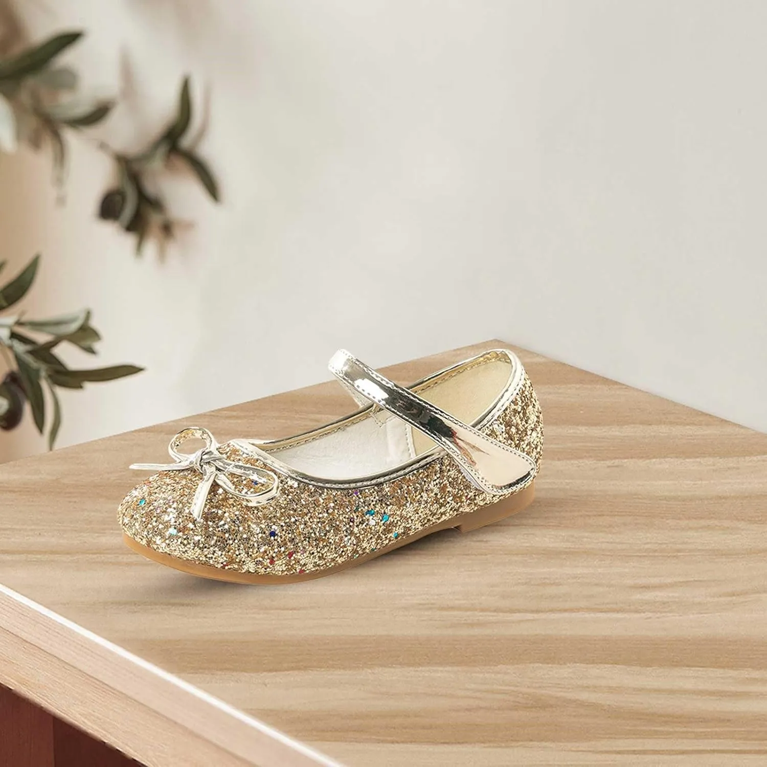 Baby Girls Glitter Bow Dress Dance Shoes Sandals 𝗟ow Heels Rubber Soft Sole Non Slip Princess Shoes Pearl Sequins Loafers