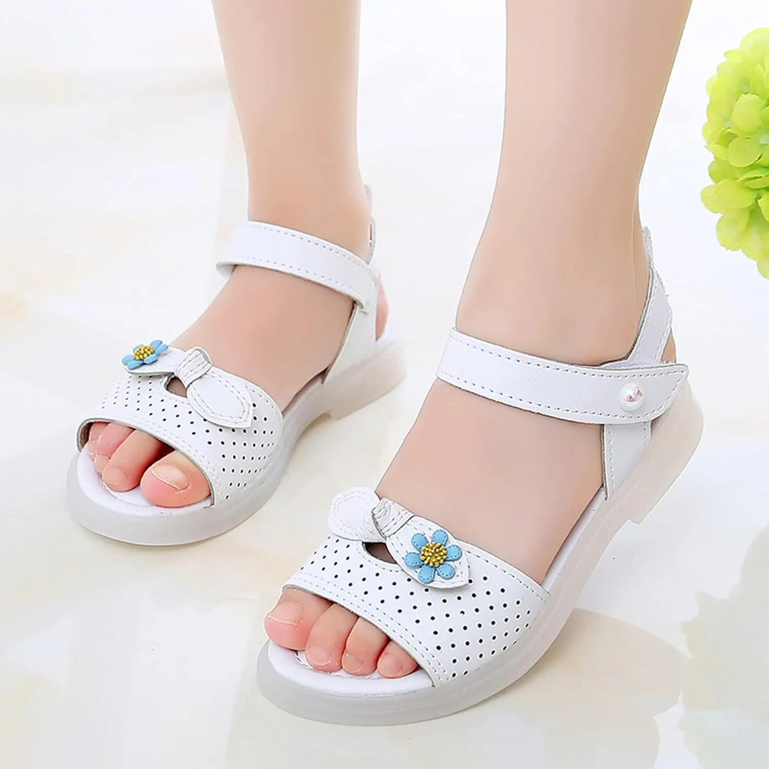Children Shoes Fashion Flower Thick Sole Sandals Soft Sole Comfortable Princess Sandals Kids Water Shoe (White, 3.5-4 Years Toddler)