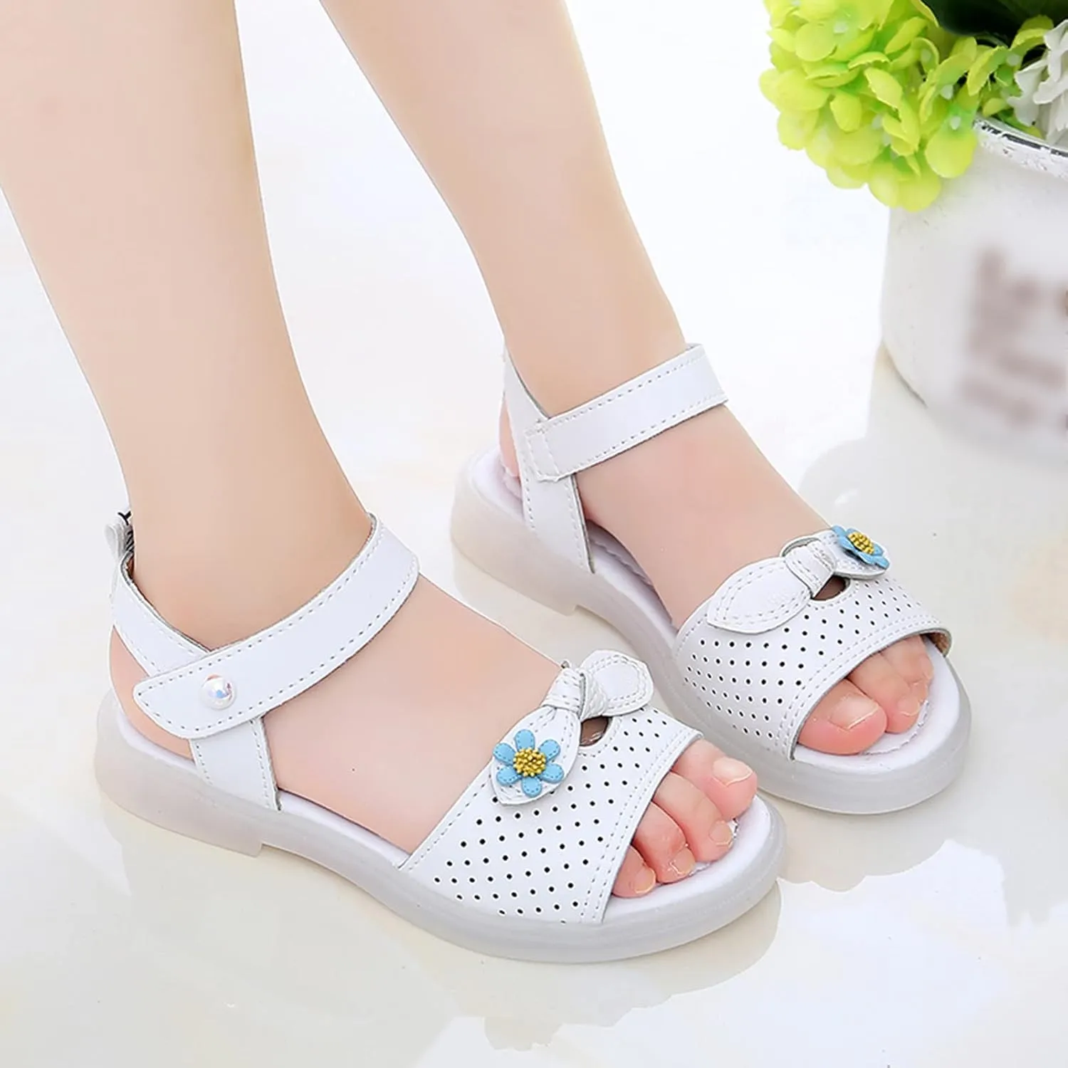 Children Shoes Fashion Flower Thick Sole Sandals Soft Sole Comfortable Princess Sandals Kids Water Shoe (White, 3.5-4 Years Toddler)
