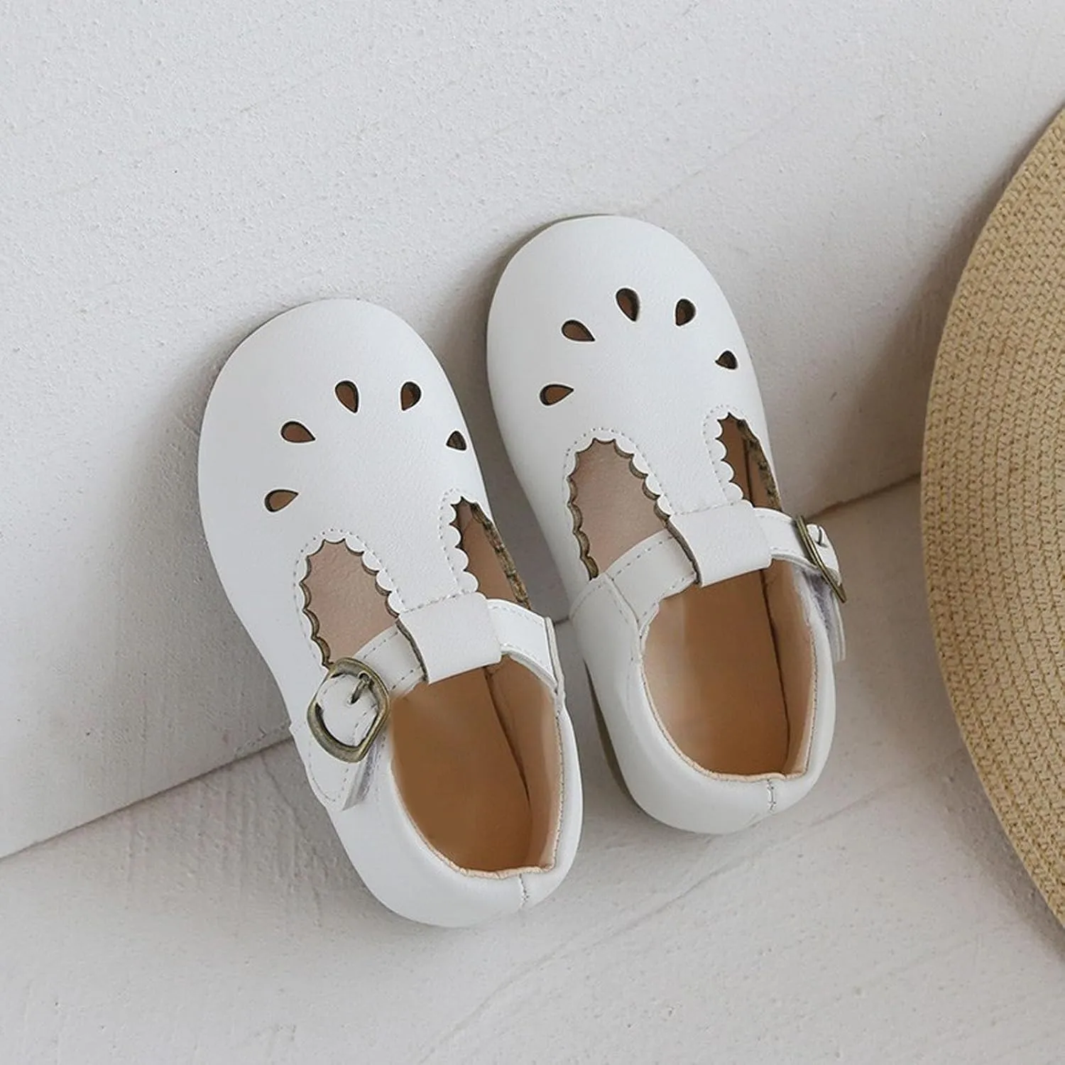 Children's Sandals Summer Solid Soft Sole Hollow Buckle Walking Shoes Birthday School Sandals for Girl Toddler