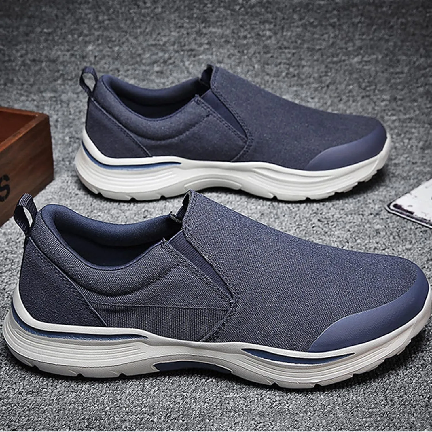 EFTCAL Men's Lightweight Breathable Canvas Shoes,Comfortable Slip On Loafers Outdoor Casual Sneakers Running Shoes