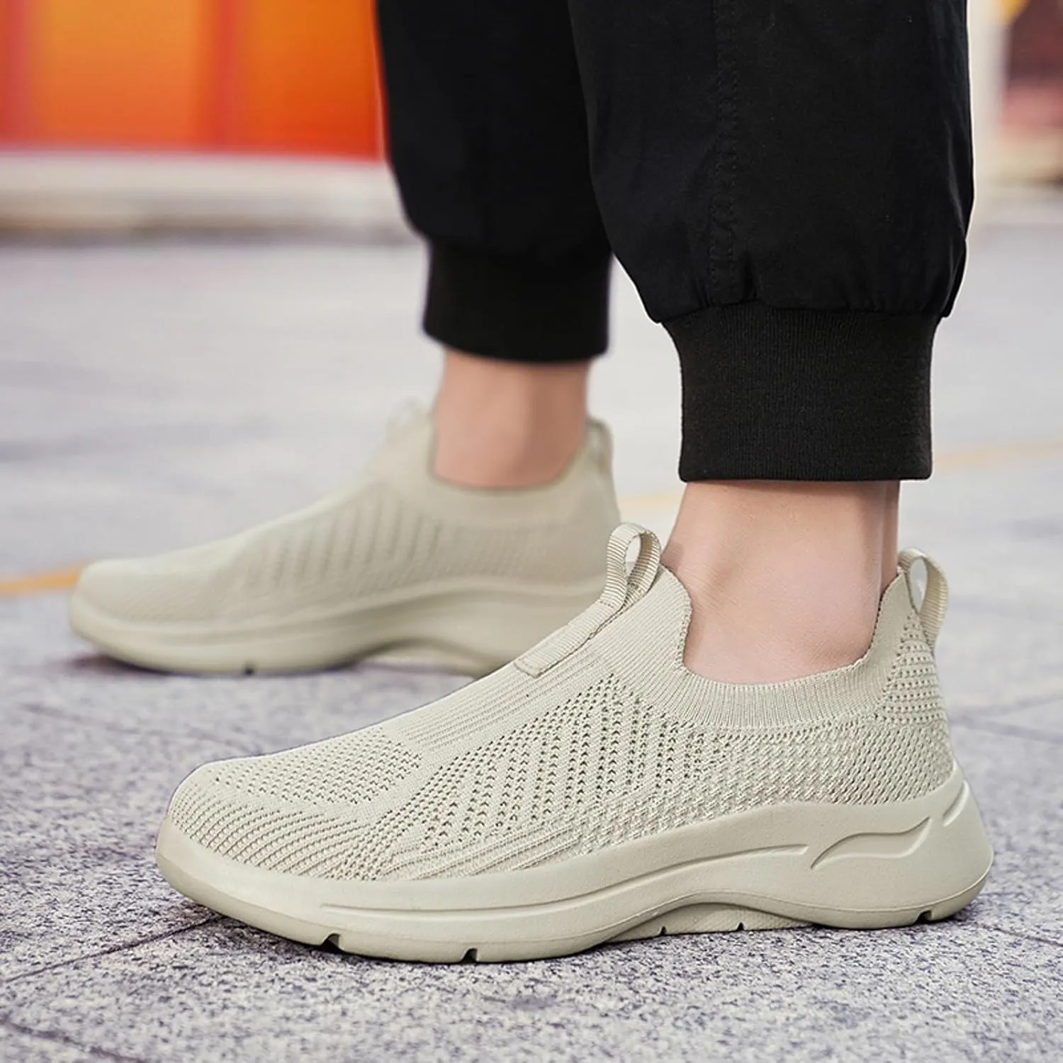 Men's Comfortable Canvas Shoes Comfortable Breathable Lightweight Tennis Shoe Outdoor Non Slip Jogging Sneakers