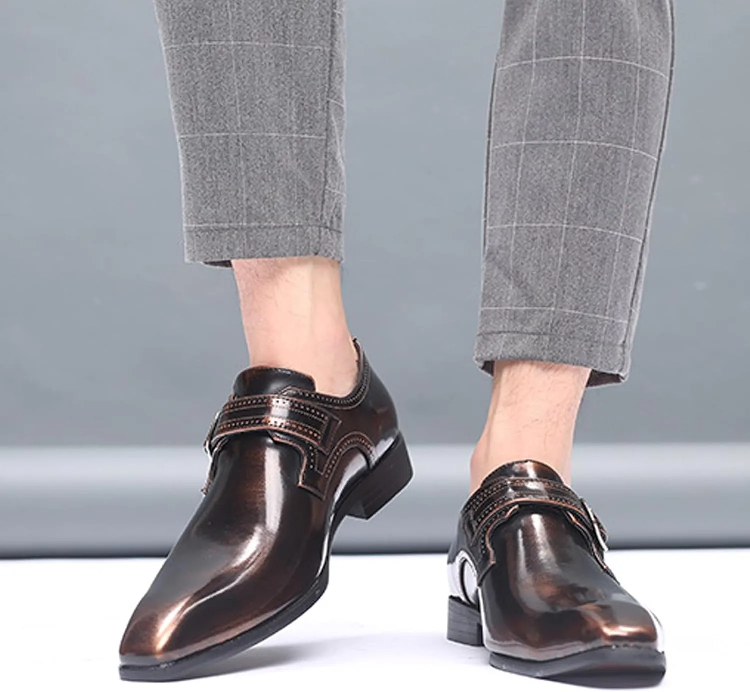 Men's Leather Rubbed Color Chunky Heel Formal Loafers Retro Pointed Metal Monk Buckle Non-Slip One-Step Business Wedding Formal Shoes