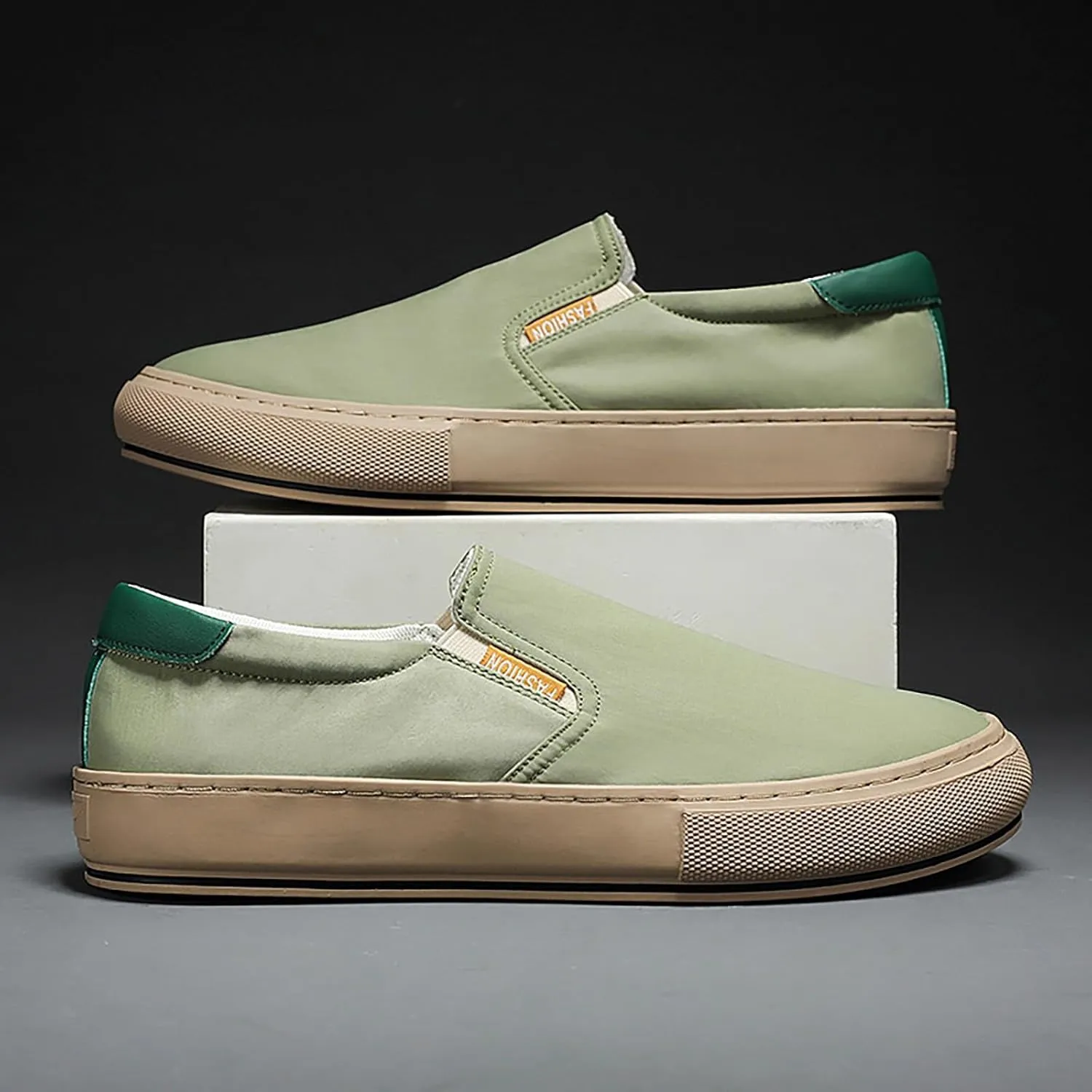 Men's Reathable Stretch Canvas Shoes Lightweight Breathable Slip on Running Shoe Business Casual Versatile Shoes