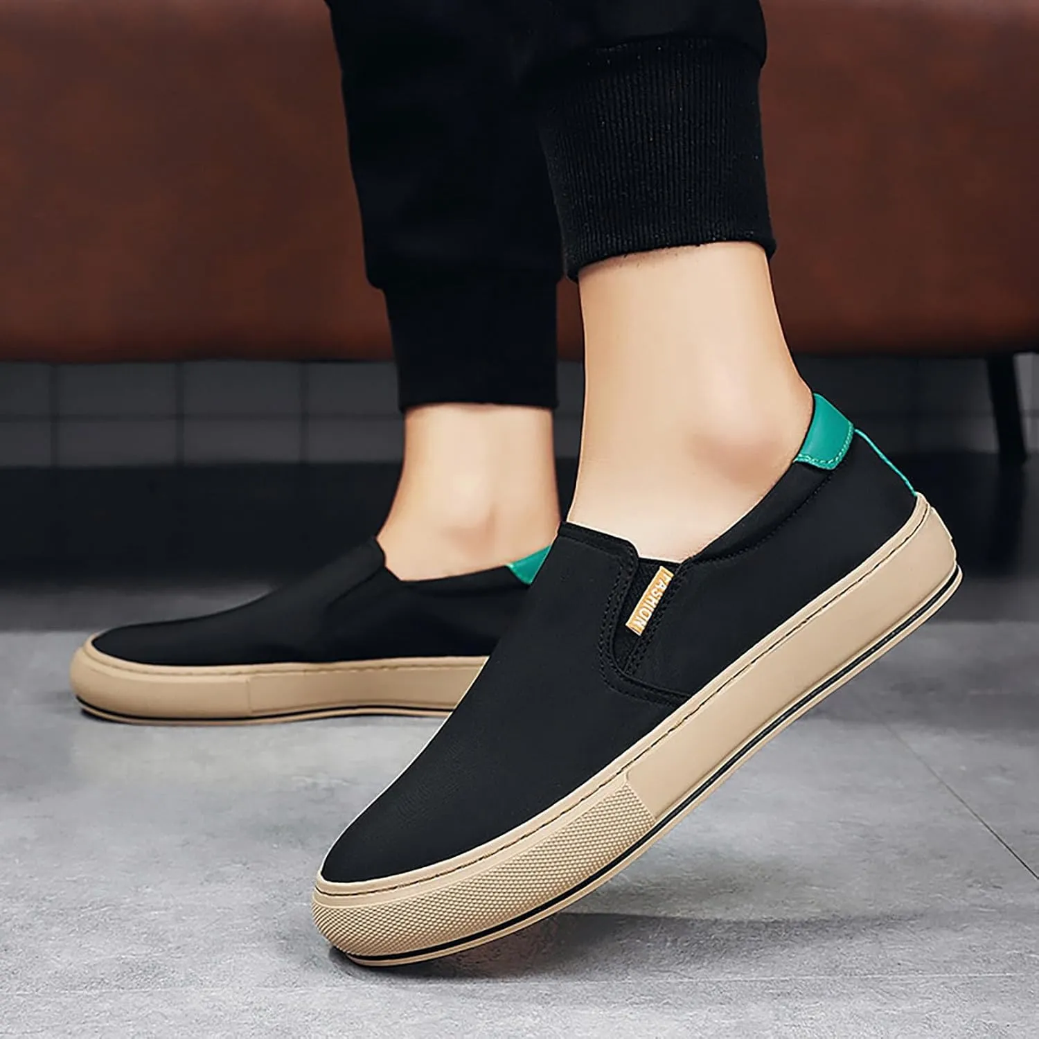 Men's Reathable Stretch Canvas Shoes Lightweight Breathable Slip on Running Shoe Business Casual Versatile Shoes
