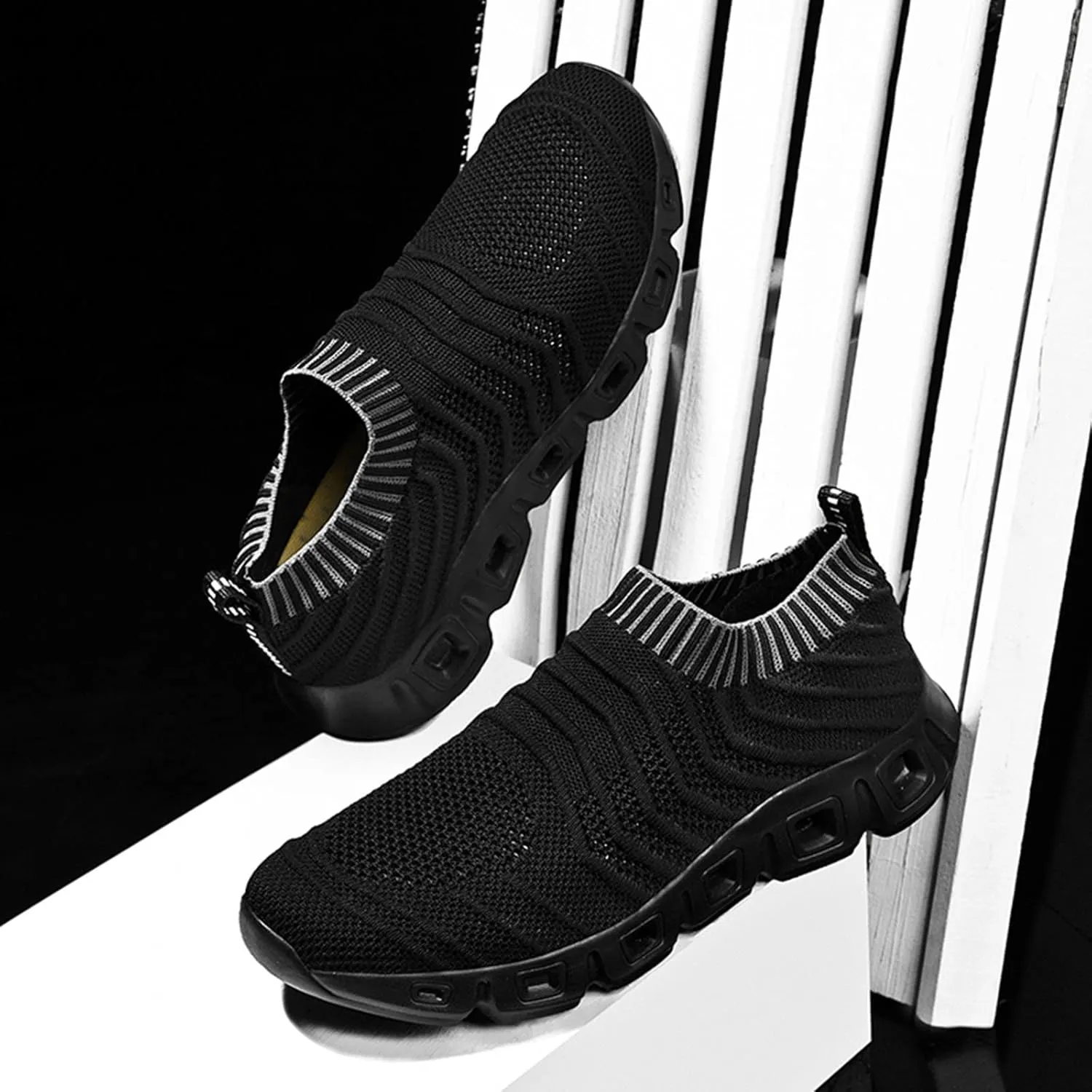 Men's Reathable Stretch Canvas Shoes Lightweight Sport Gym Jogging Walking Sneaker Soft Flat Soled Elderly Shoes