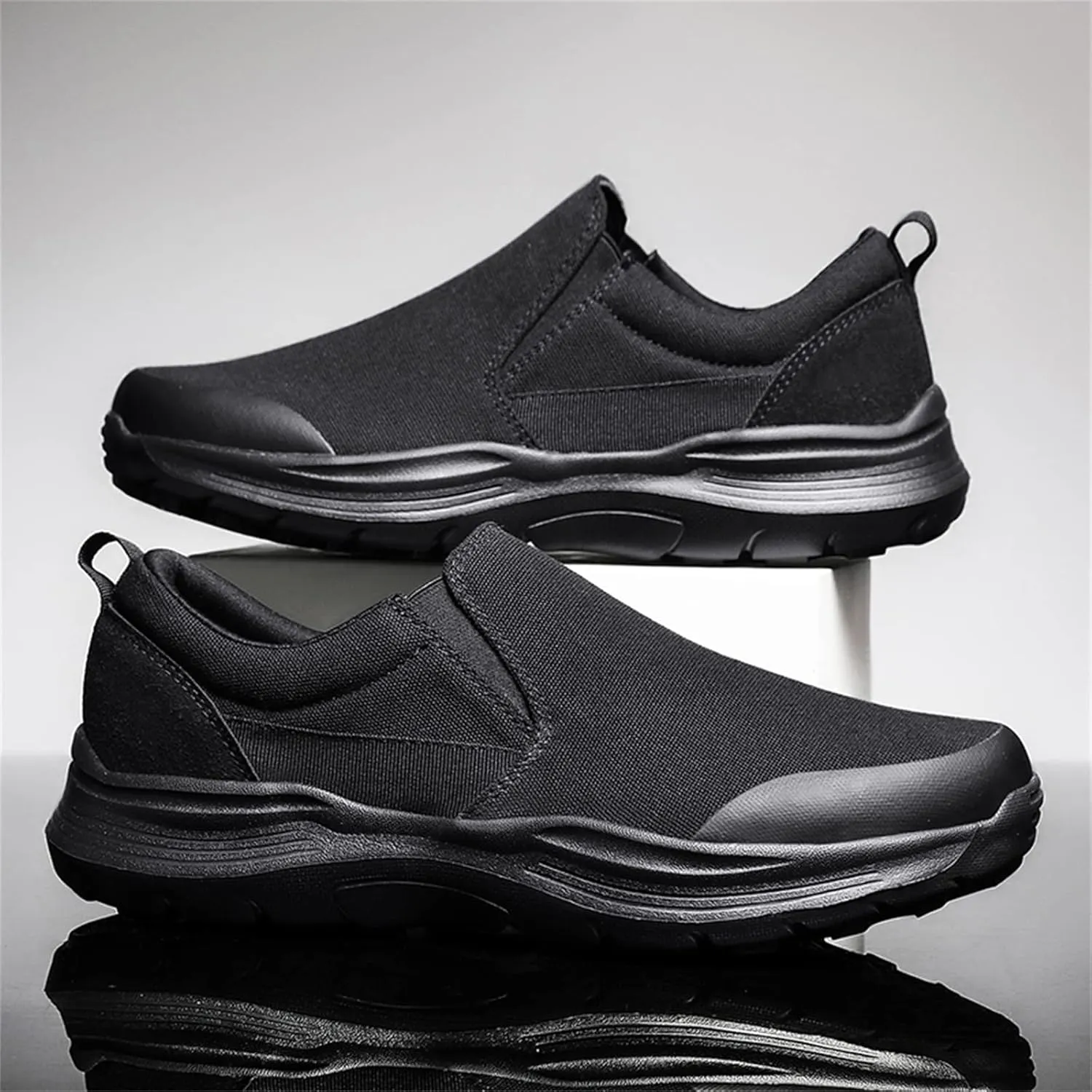 Men's Slip-On Canvas Shoes Casual Sneakers Lightweight Comfortable Breathable Loafers