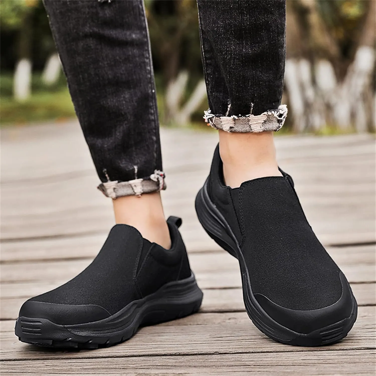 Men's Slip-On Canvas Shoes Casual Sneakers Lightweight Comfortable Breathable Loafers