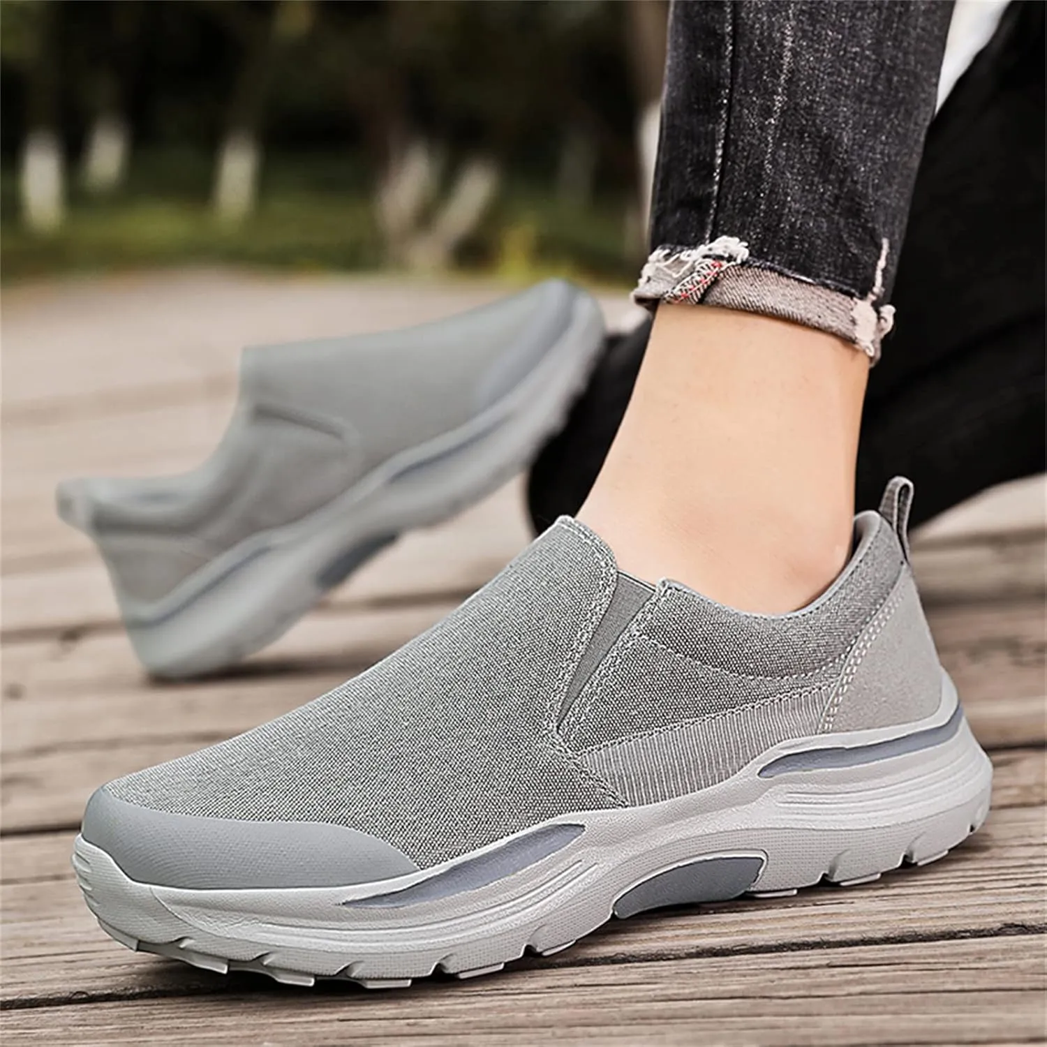 Men's Slip-On Canvas Shoes Casual Sneakers Lightweight Comfortable Breathable Loafers