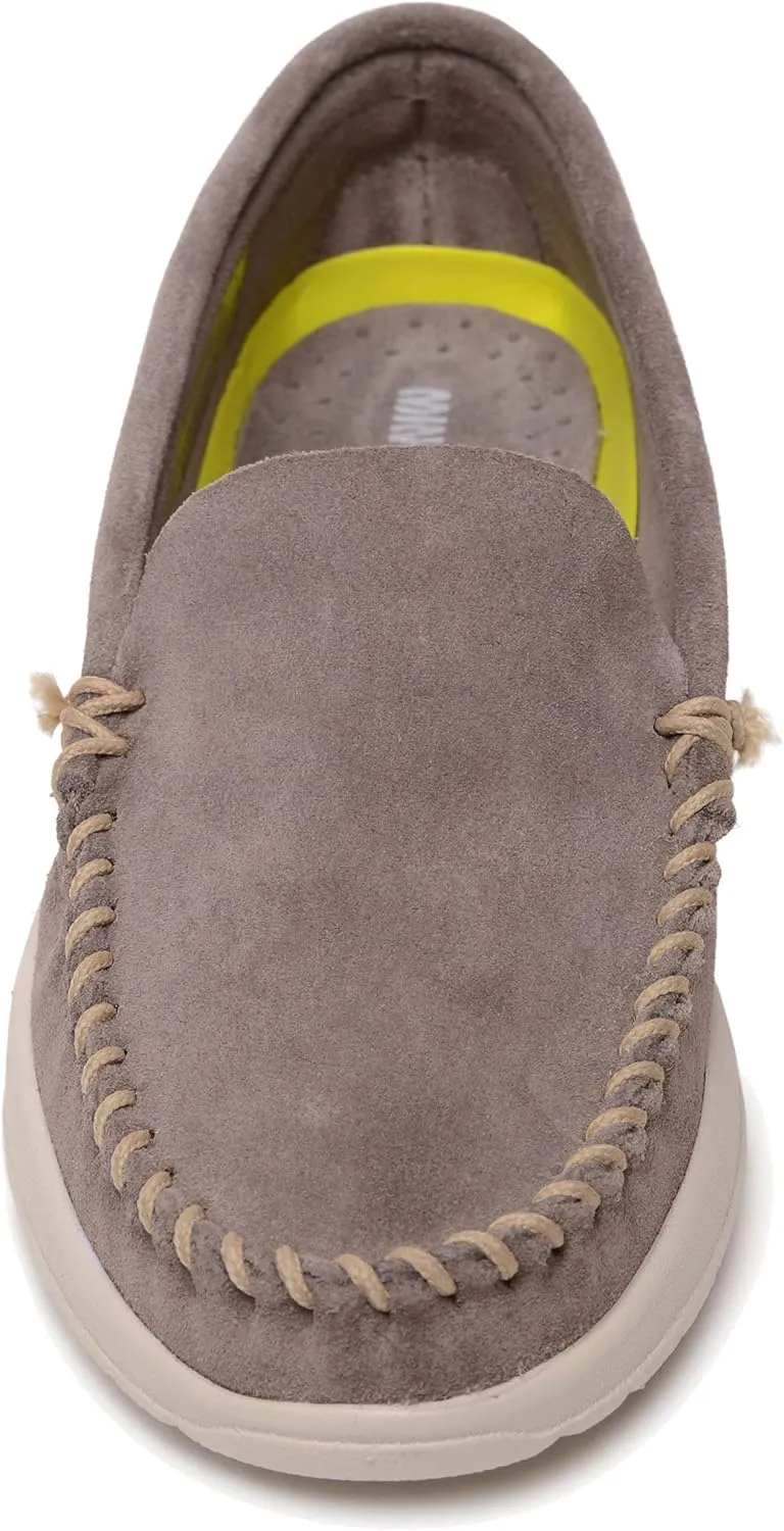 Minnetonka Women's Discover Classic Moc