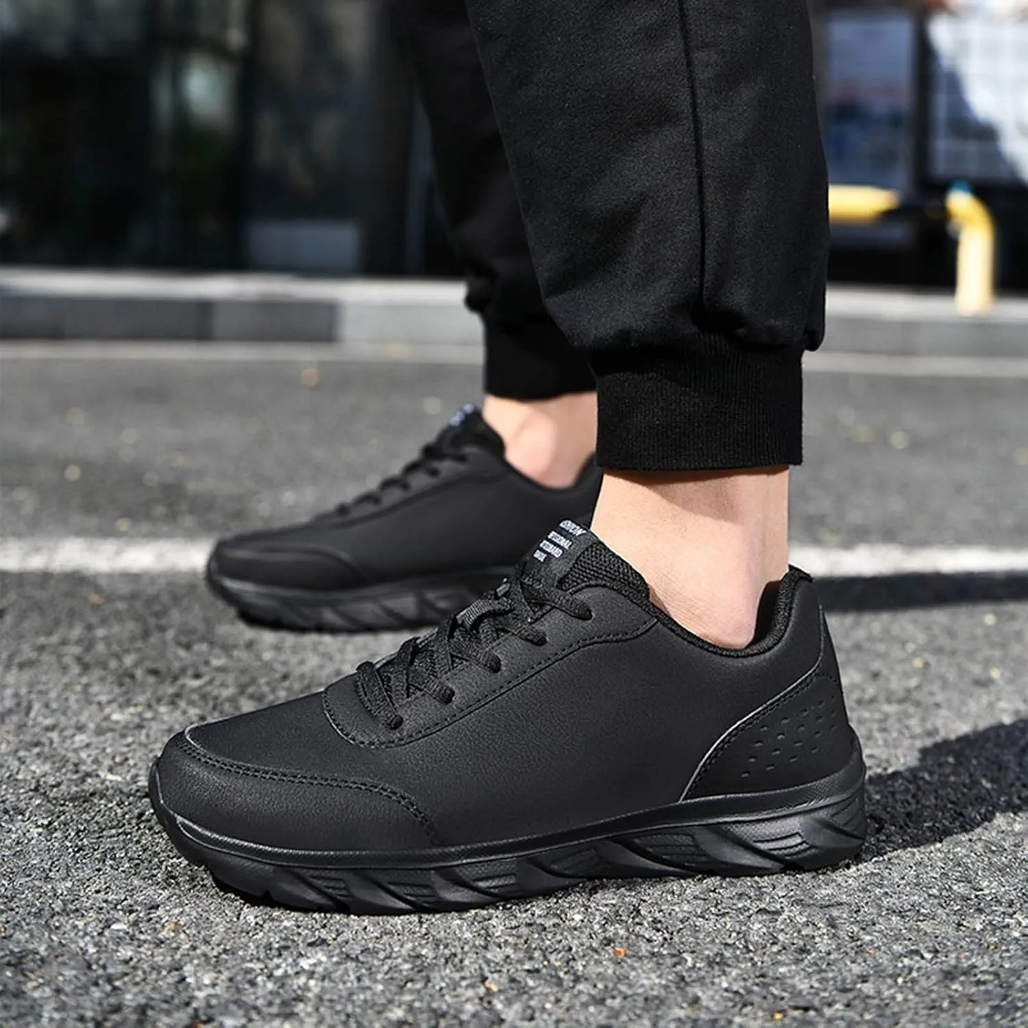 Outdoor Jogging Sneakers for Men Comfortable Breathable Lightweight Tennis Shoe Men's Comfortable Canvas Shoes