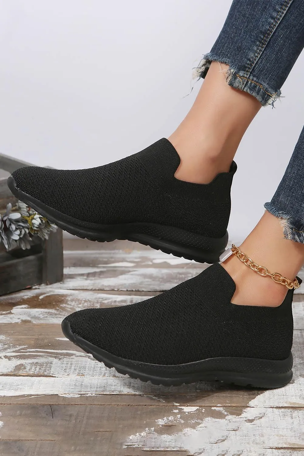 Sovoyontee Women Casual Shoes Loafers Slip On Shoes Breathable Canvas Sneakers Lightweight Travel Shoes