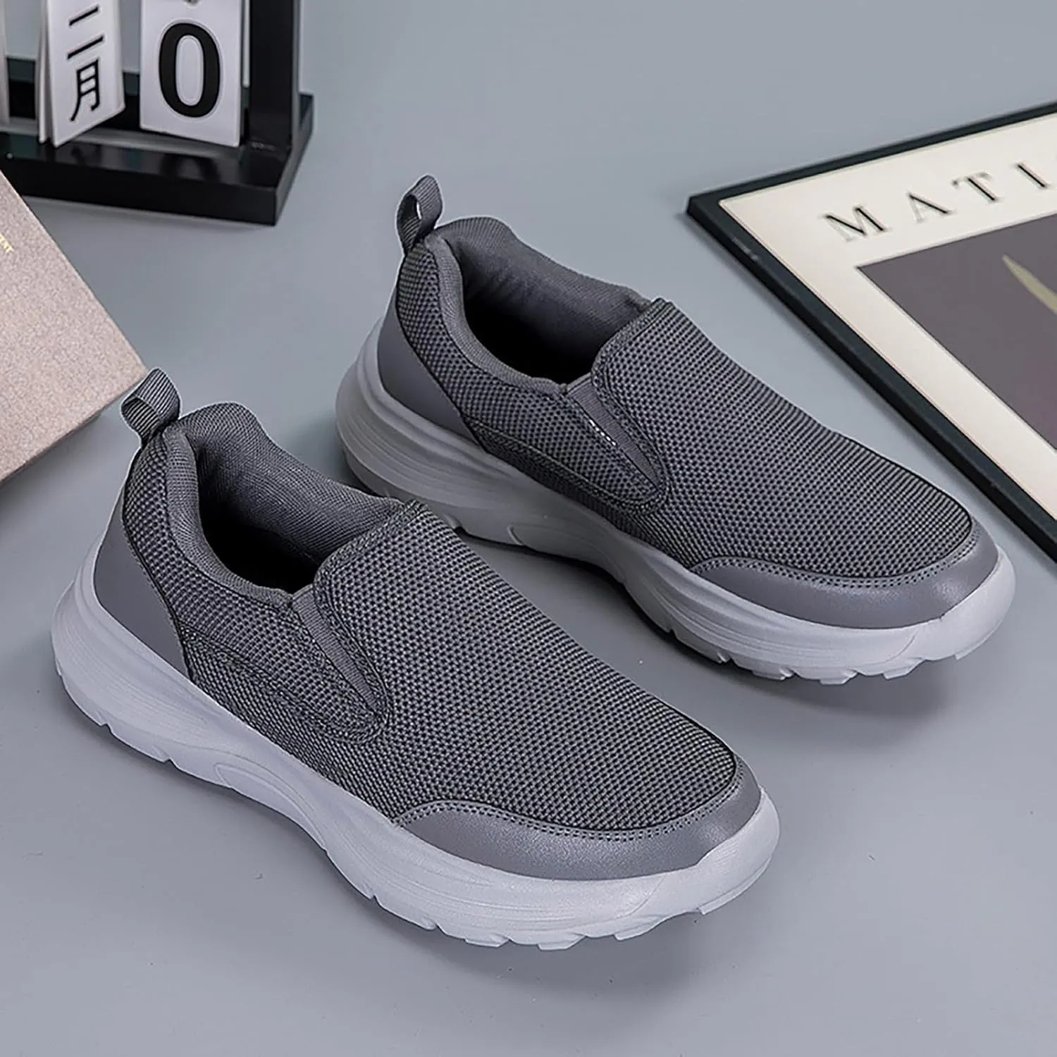 Walking Shoes for Men Mesh Walking Shoes Breathable Lightweight Running Shoes Slip On Casual Sneaker for Women