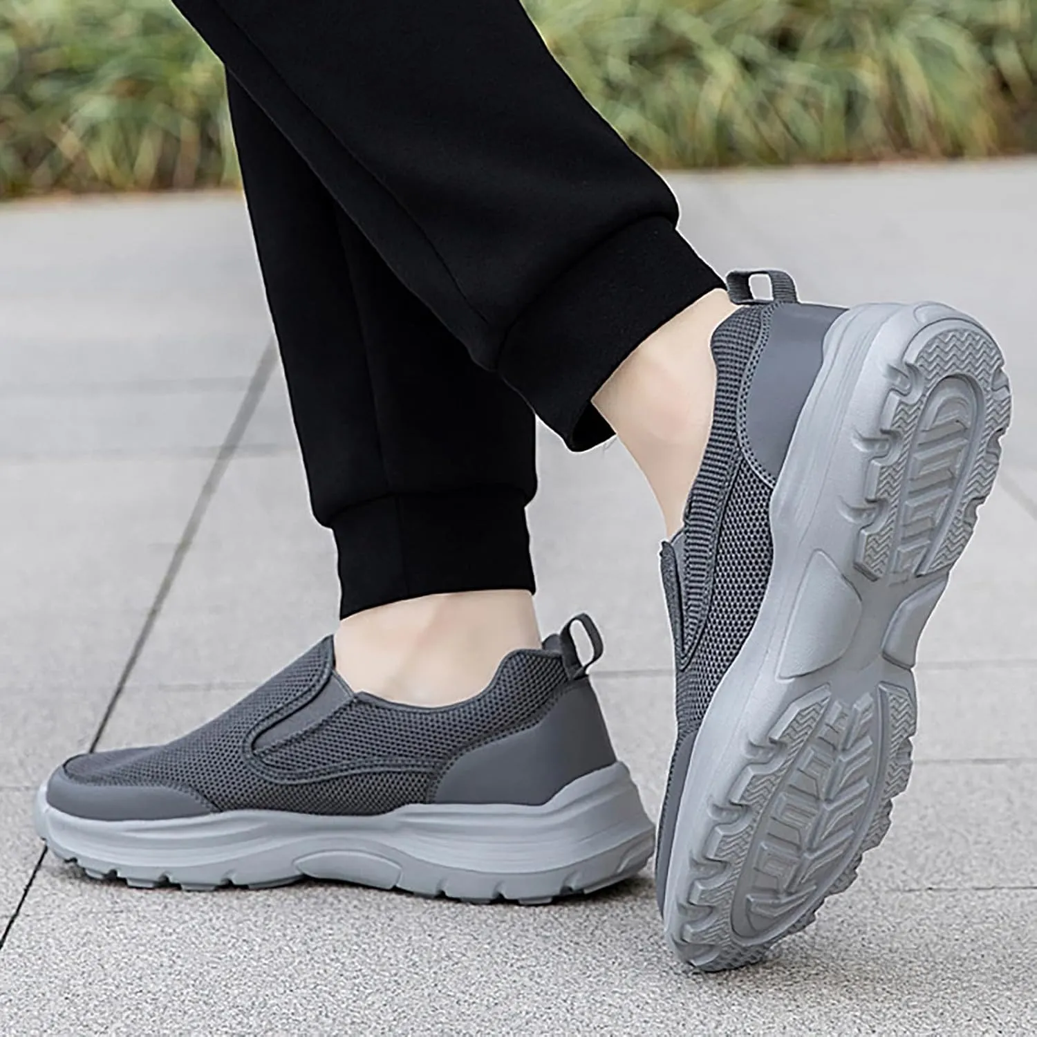 Walking Shoes for Men Mesh Walking Shoes Breathable Lightweight Running Shoes Slip On Casual Sneaker for Women