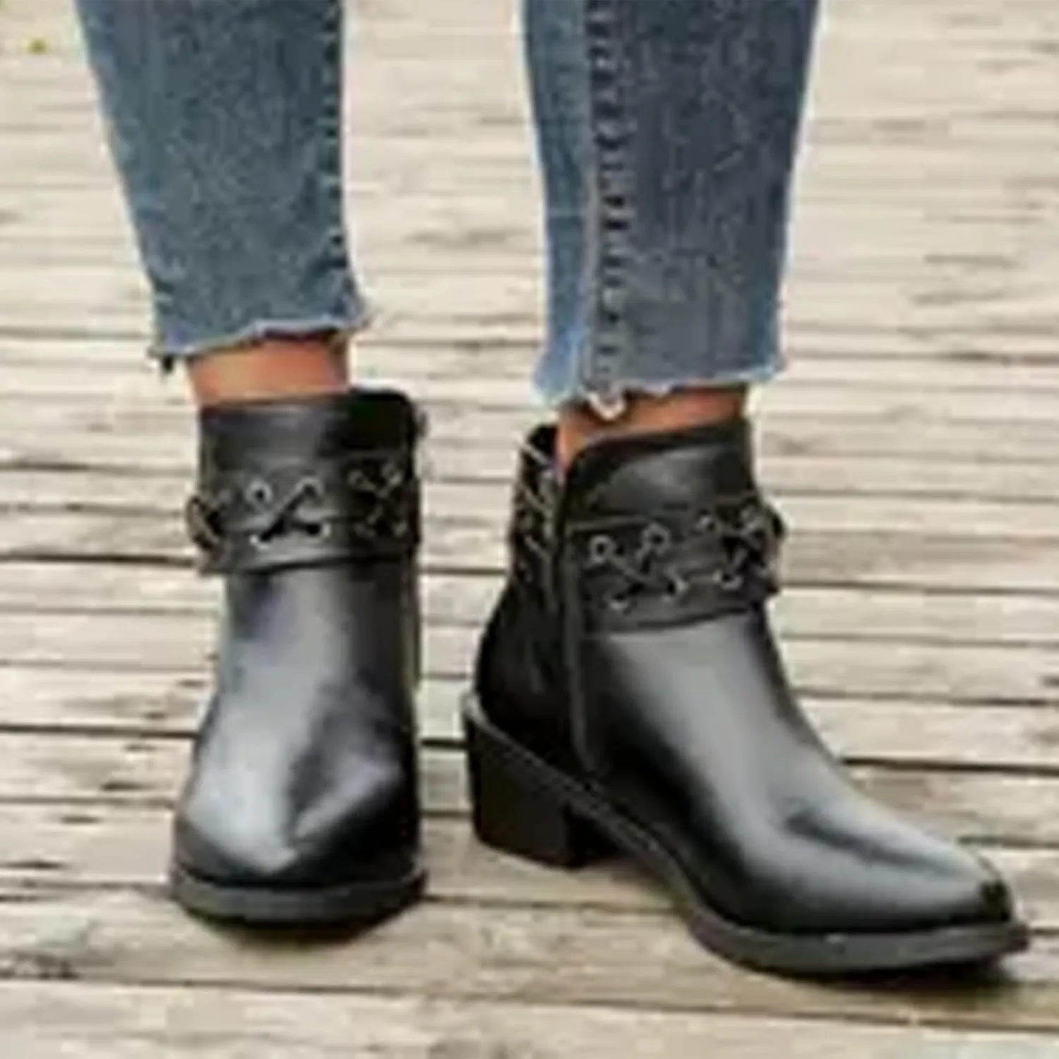Womens Boots Retro Button Chain Thick Heel Round Toe Fashion Boots for Women Durable Soft Leather Winter Boots