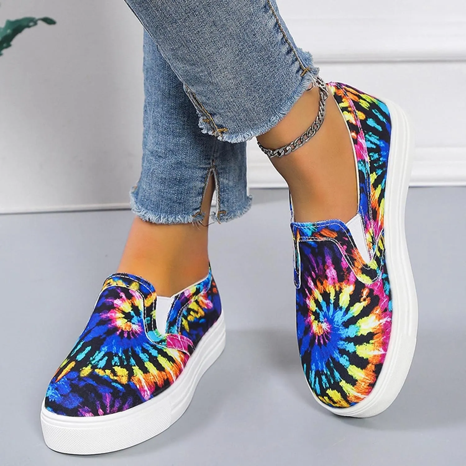 Women’s Canvas Shoes Fashion Print Walking Shoes Convenient Slip On Walking Shoes Low Top Casual Shoes for Women