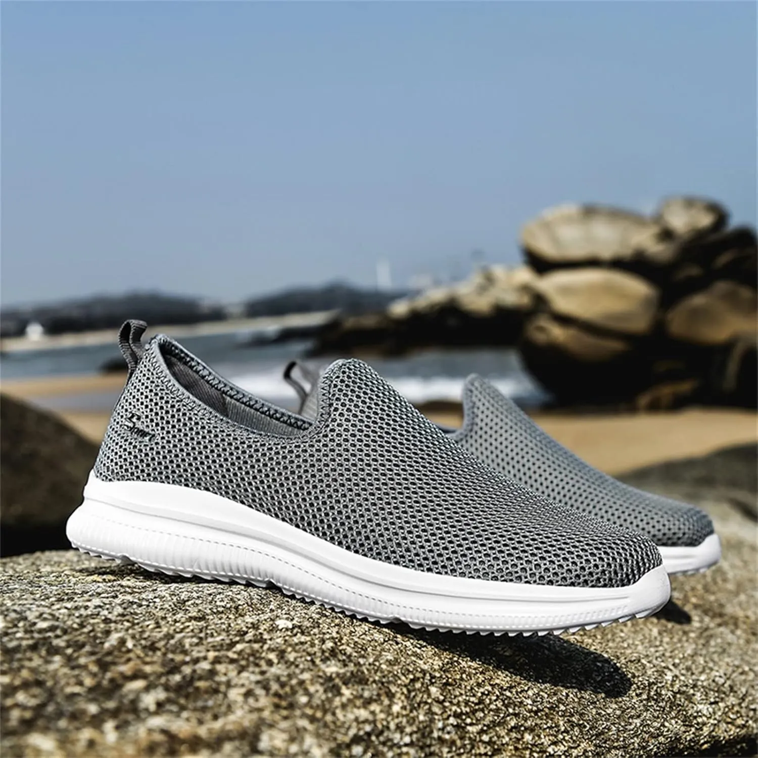 Womens White Platform Sneakers High Top Platform Shoes Fashion Canvas Mens Shoes Casual Dress Flat Loafers Women Shoes Women High Top Sneakers