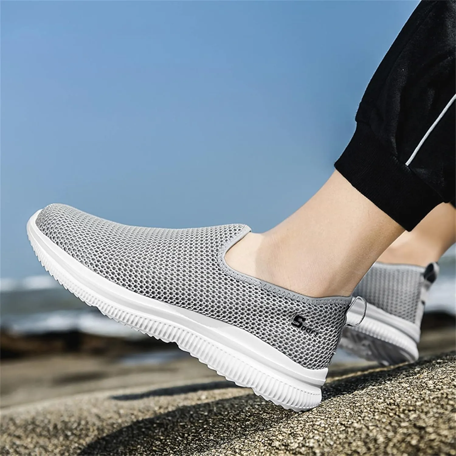 Womens White Platform Sneakers High Top Platform Shoes Fashion Canvas Mens Shoes Casual Dress Flat Loafers Women Shoes Women High Top Sneakers